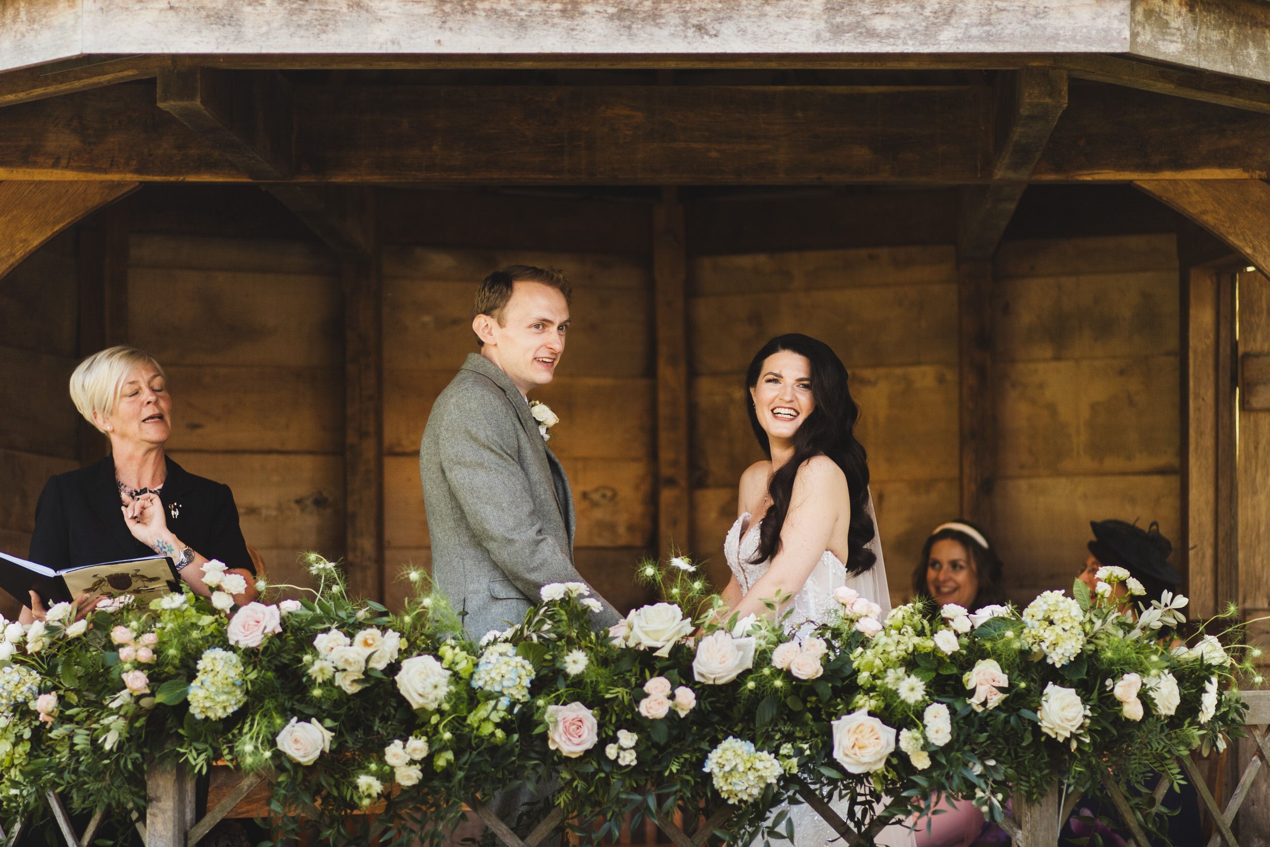 35__may-outdoor-wedding-south-farm-hertfordshire.jpg