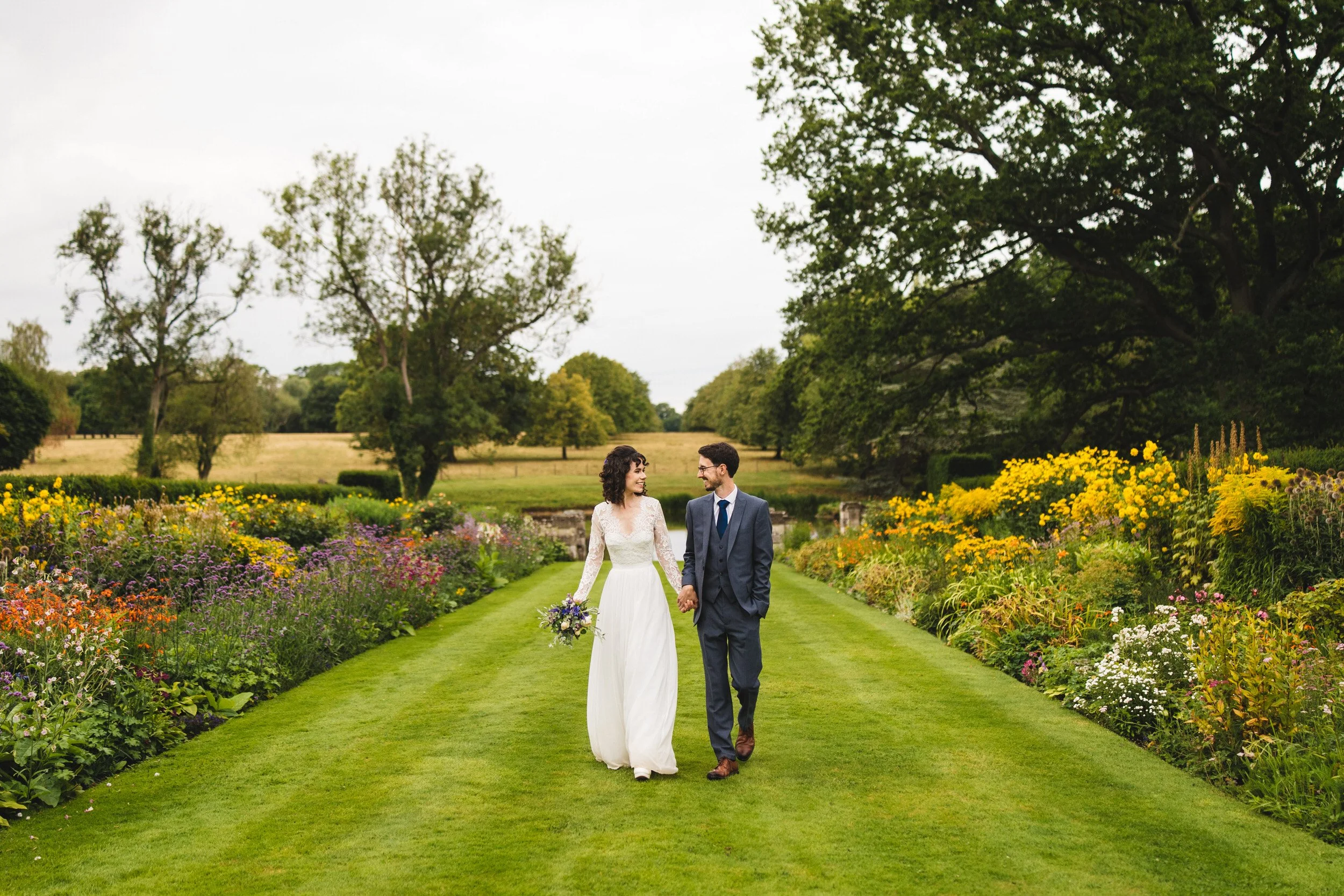 080_wimpole-gardens-longstowe-hall-cambridge-wedding-photography_cat-lane-photo.jpg