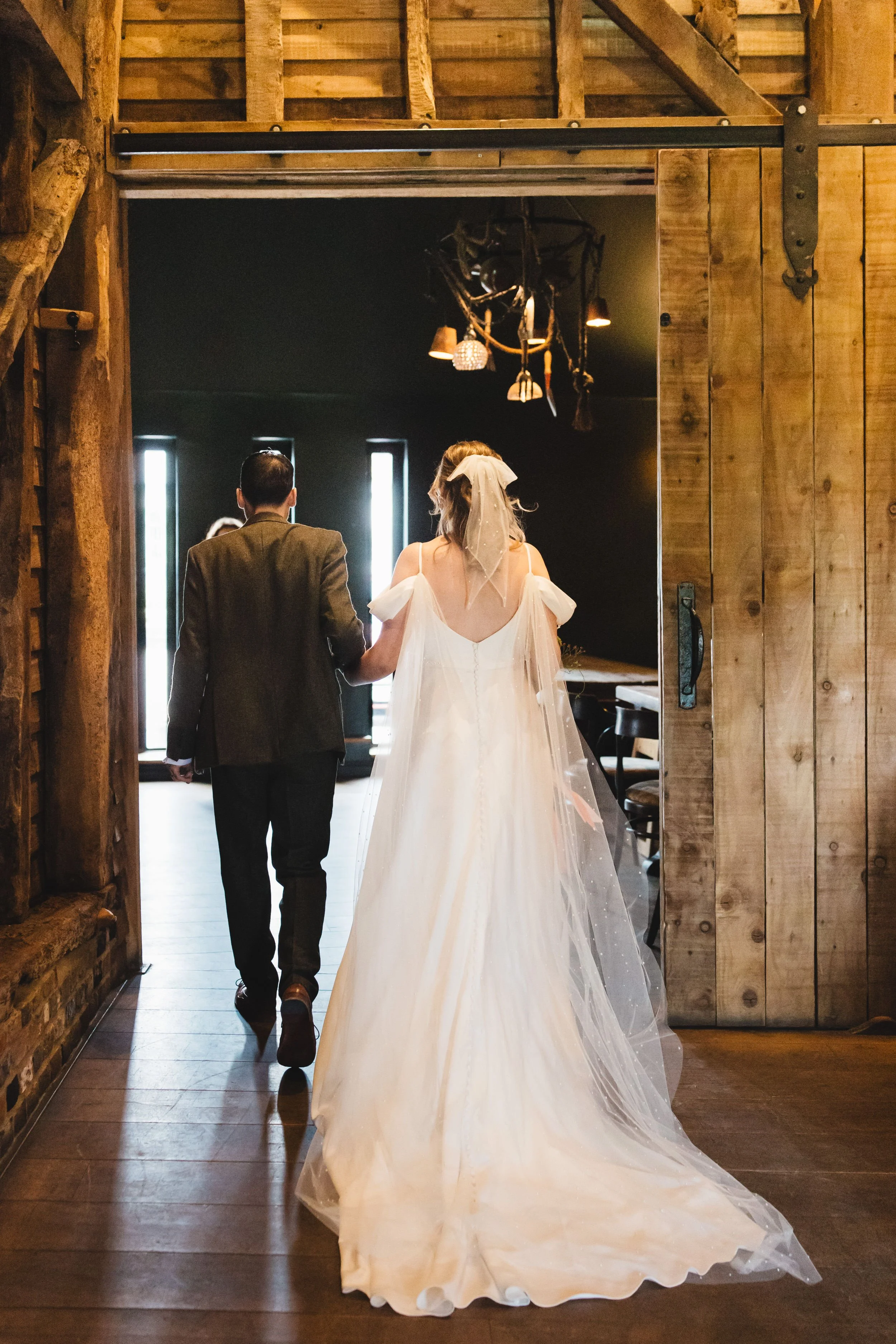 052_the-barns-at-redcoats-hertfordshire-wedding-photography_cat-lane-photo.jpg