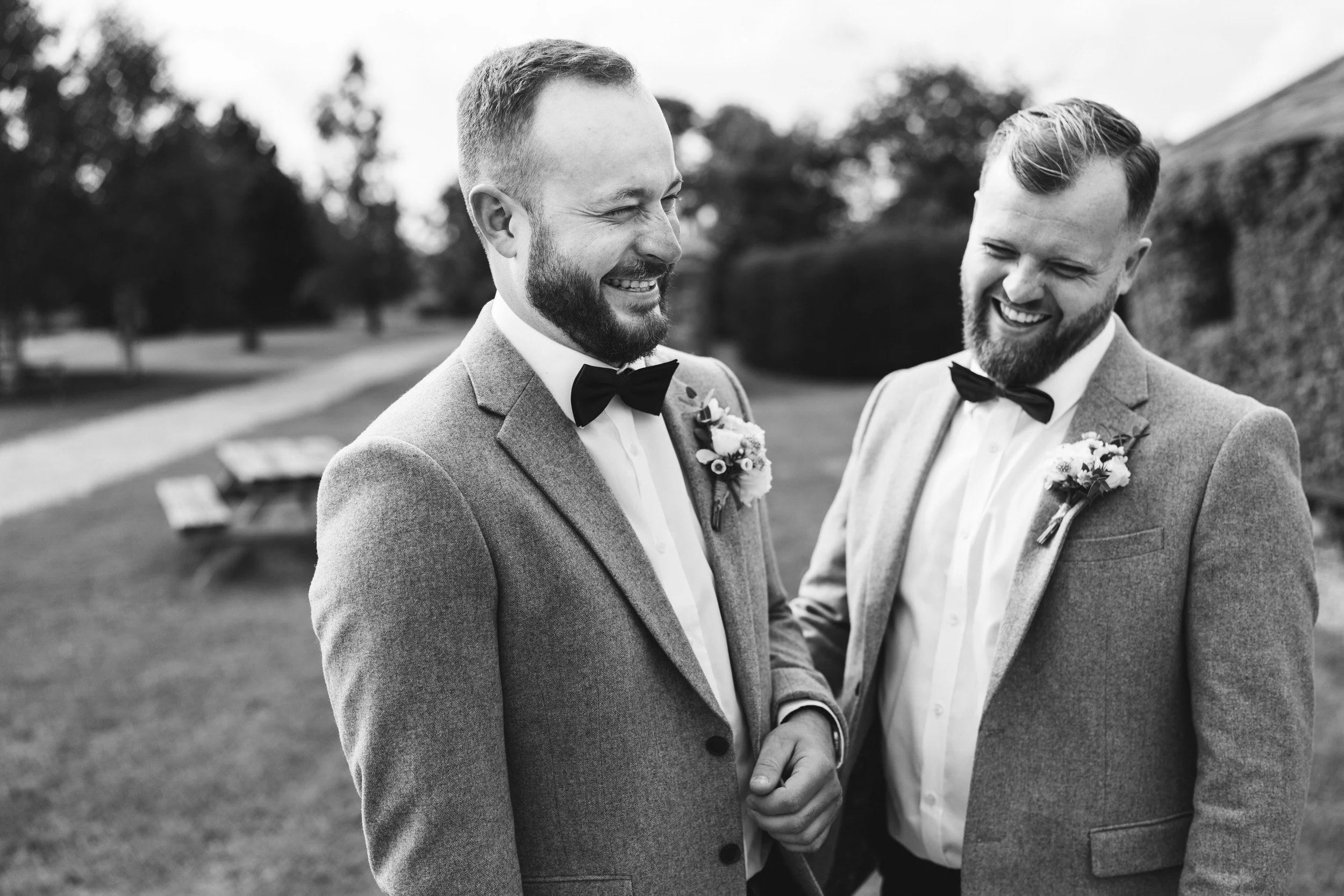013_outdoor-ceremony-huntsmill-farm-wedding-photography_cat-lane-photo.jpg