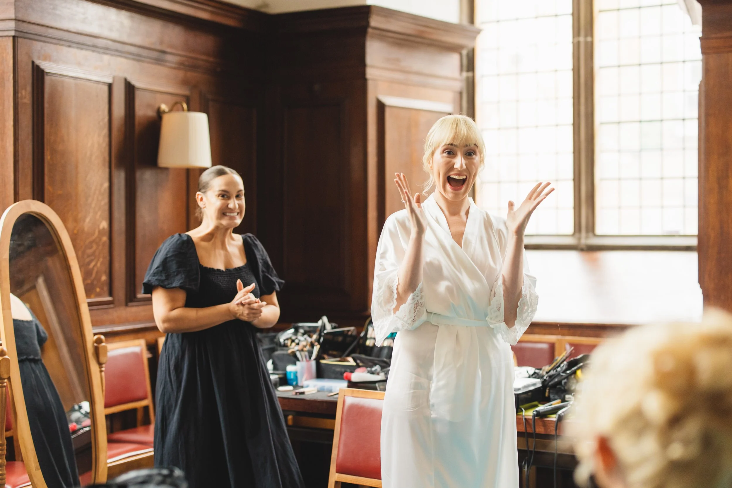 008_pembroke-college-chapel-cambridge-wedding-photography_cat-lane-photo.jpg