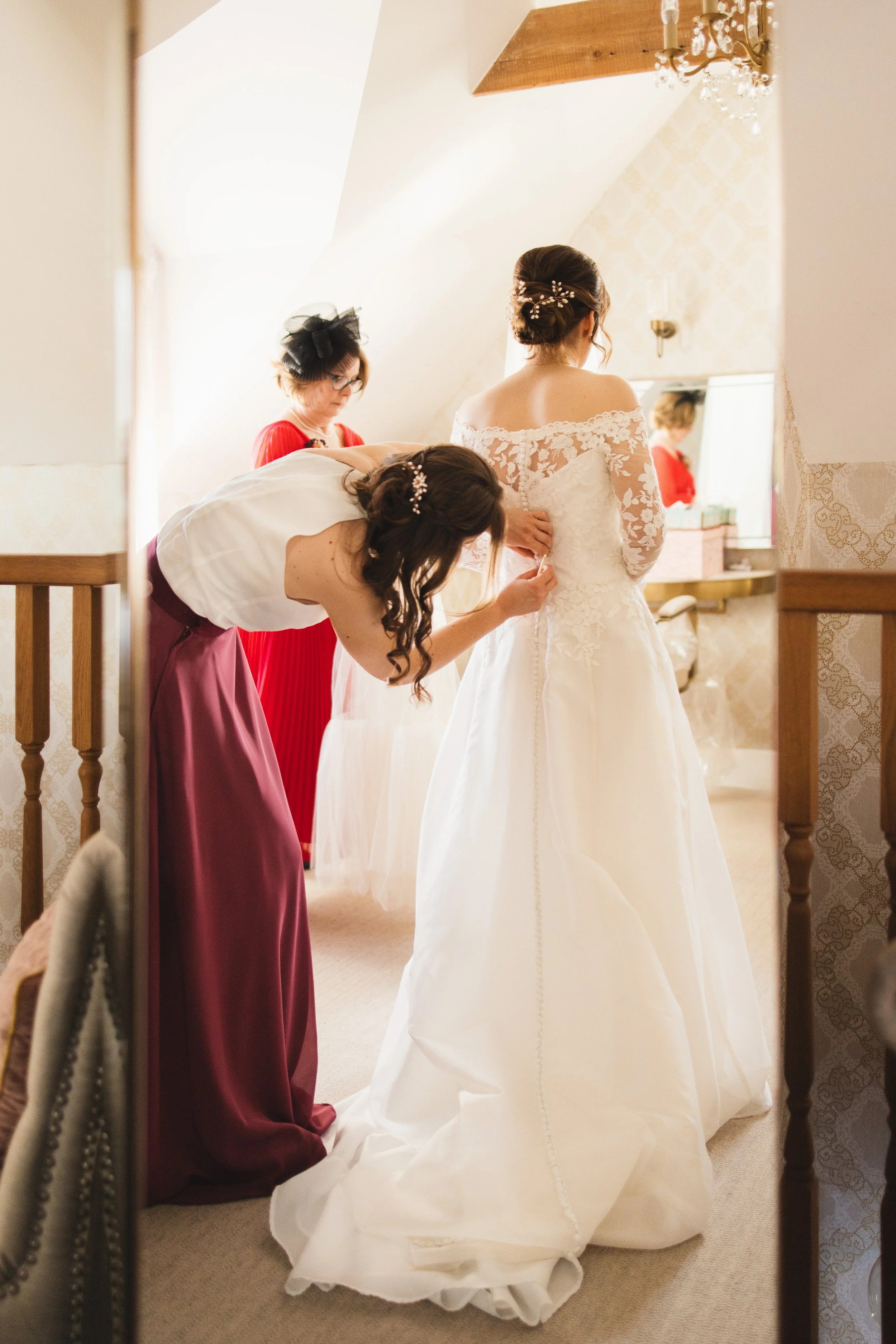 012_bassmead-manor-barns-wedding-photography_cat-lane-photo.jpg