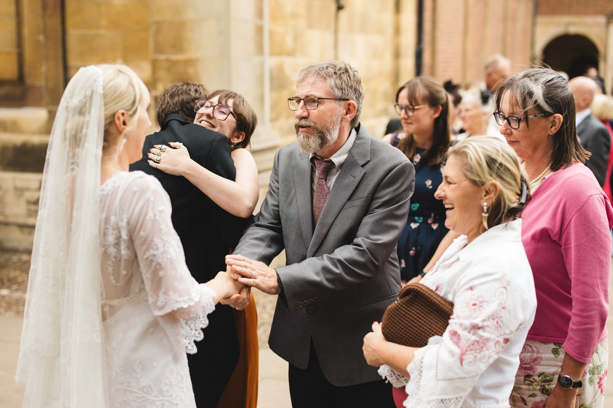 048_pembroke-college-chapel-cambridge-wedding-photography_cat-lane-photo.jpg