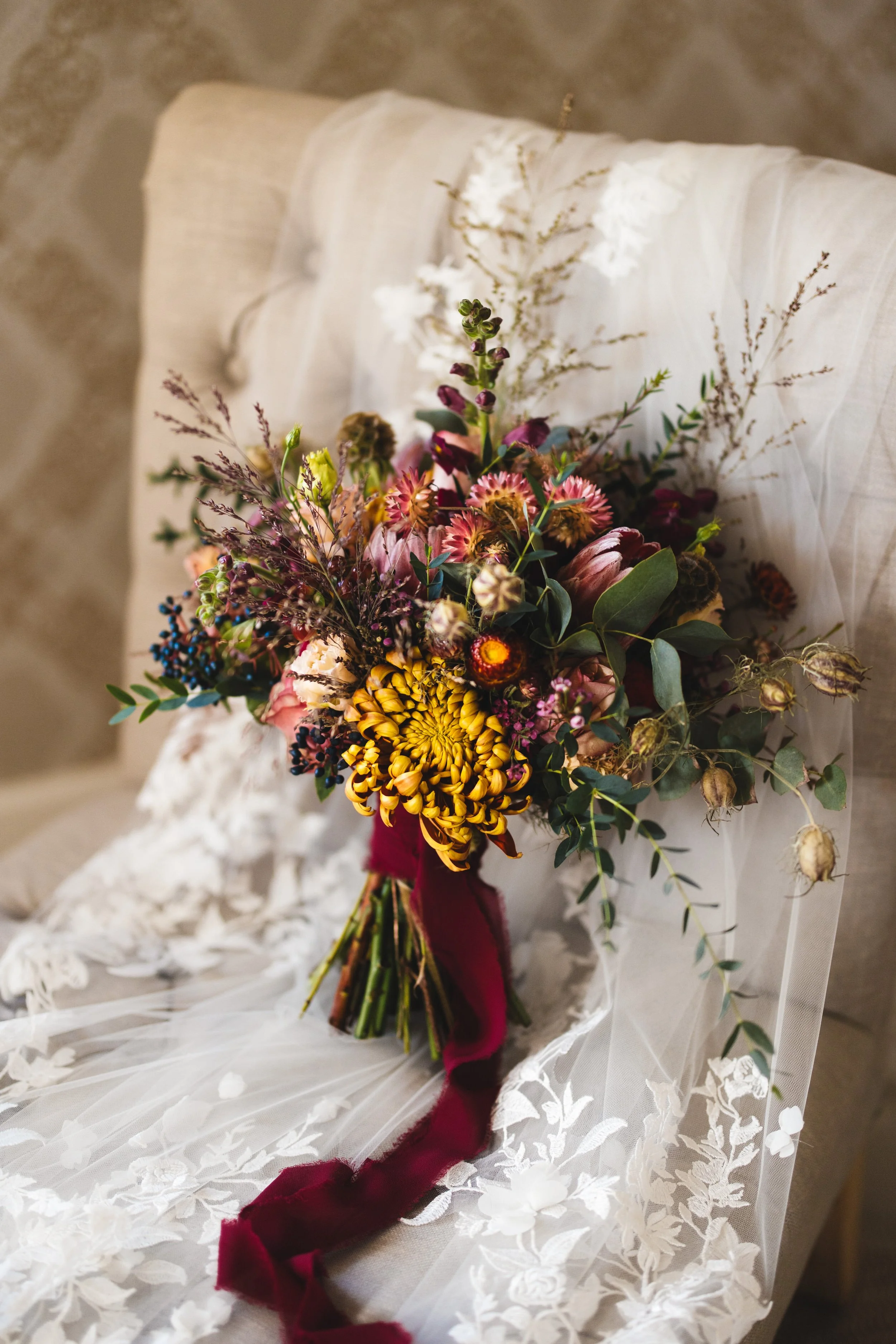 005_bassmead-manor-barns-wedding-photography_cat-lane-photo.jpg