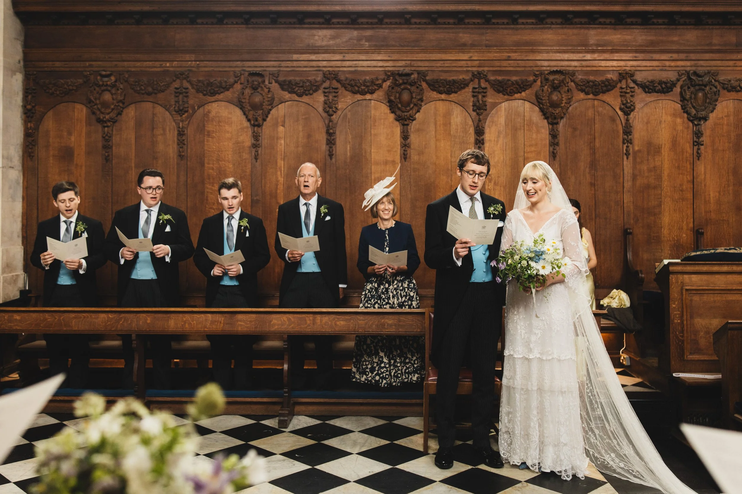 038_pembroke-college-chapel-cambridge-wedding-photography_cat-lane-photo.jpg