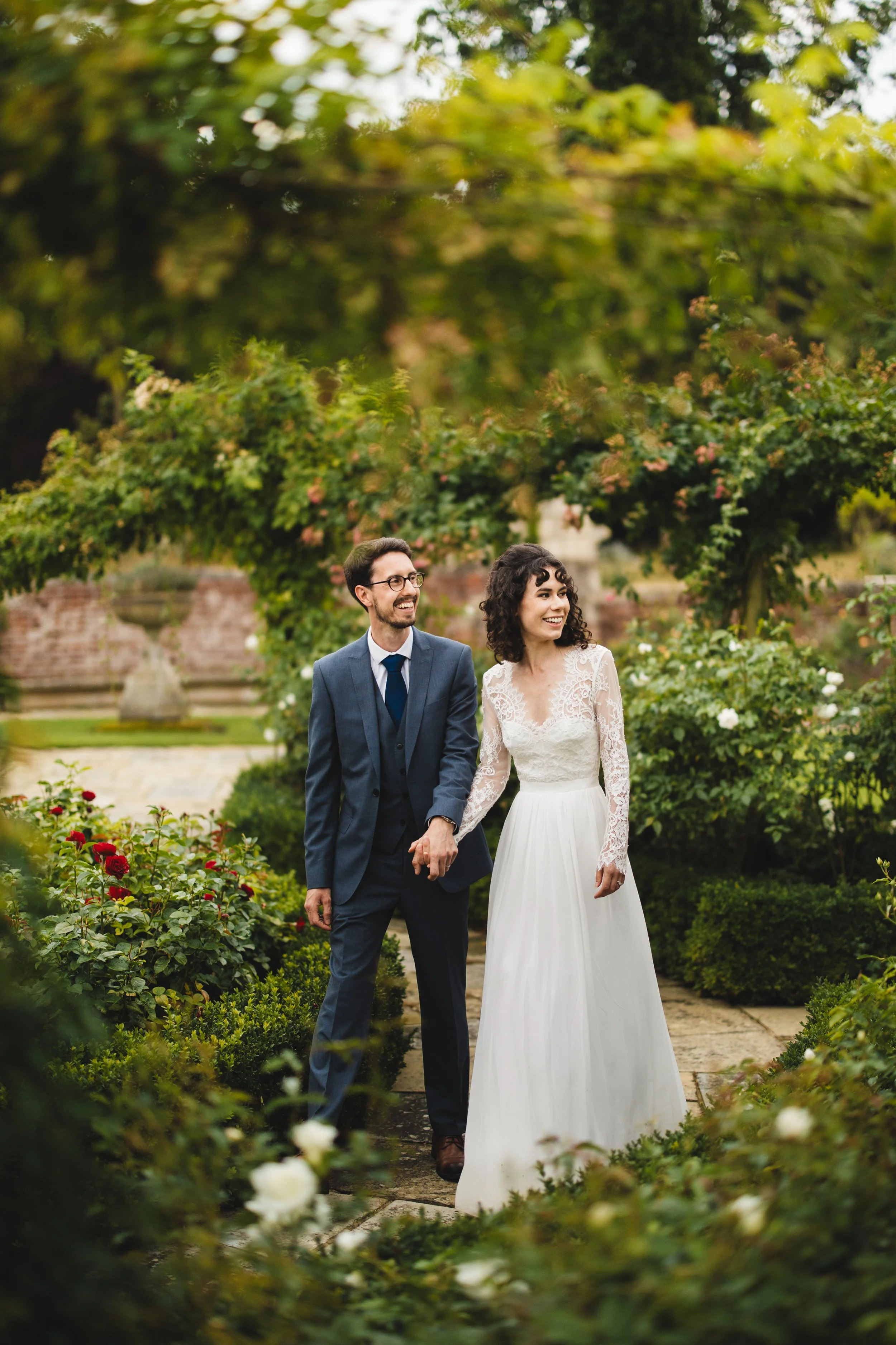 086_wimpole-gardens-longstowe-hall-cambridge-wedding-photography_cat-lane-photo.jpg