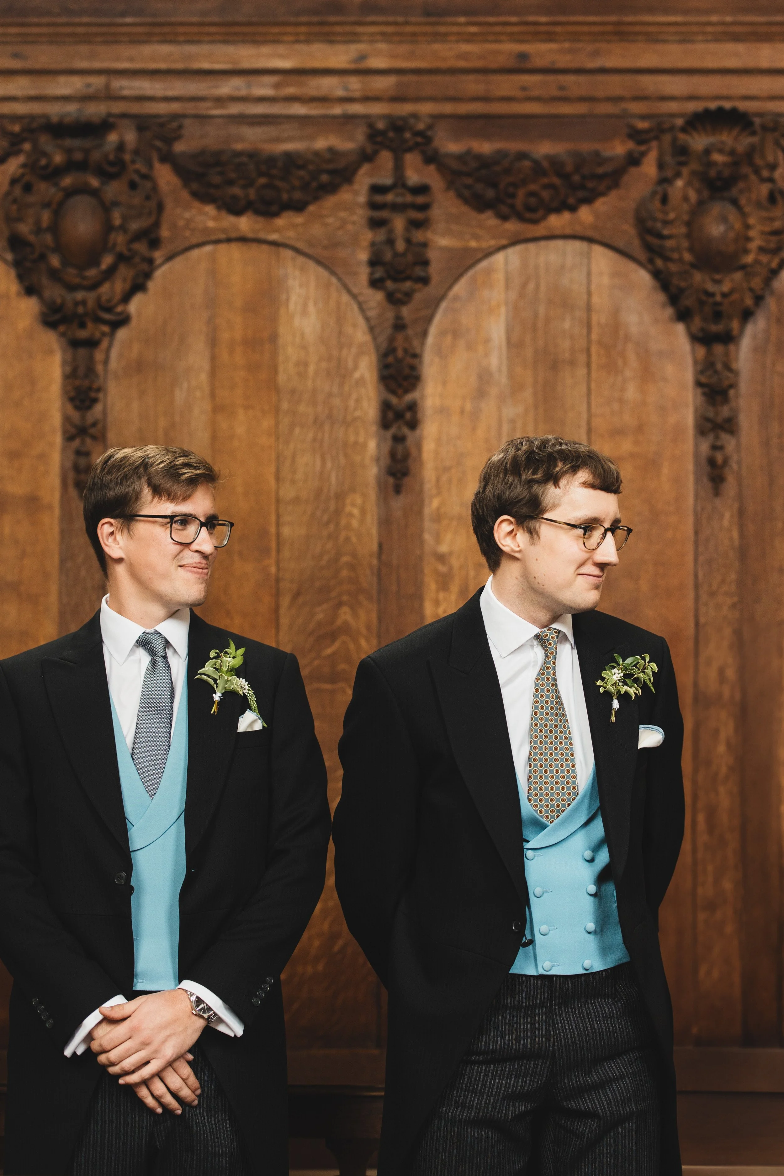 033_pembroke-college-chapel-cambridge-wedding-photography_cat-lane-photo.jpg