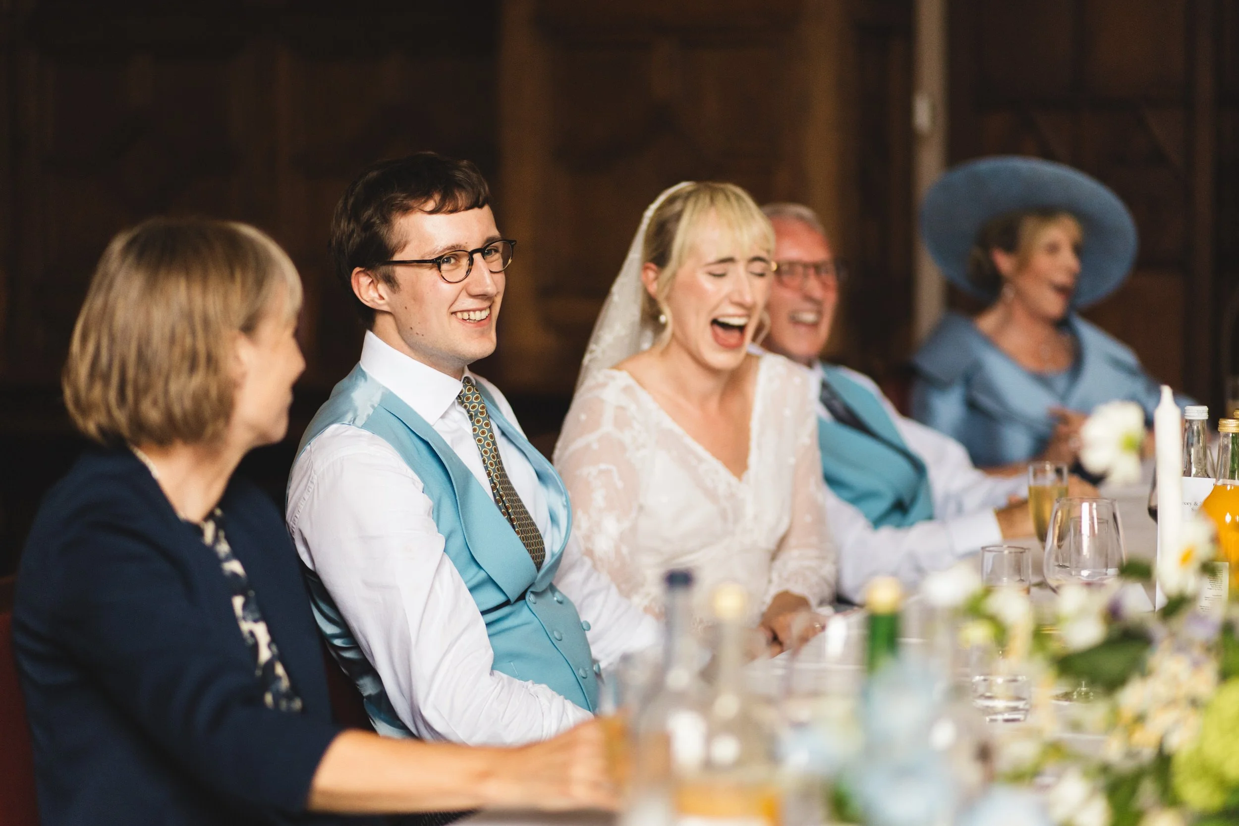 078_pembroke-college-chapel-cambridge-wedding-photography_cat-lane-photo.jpg