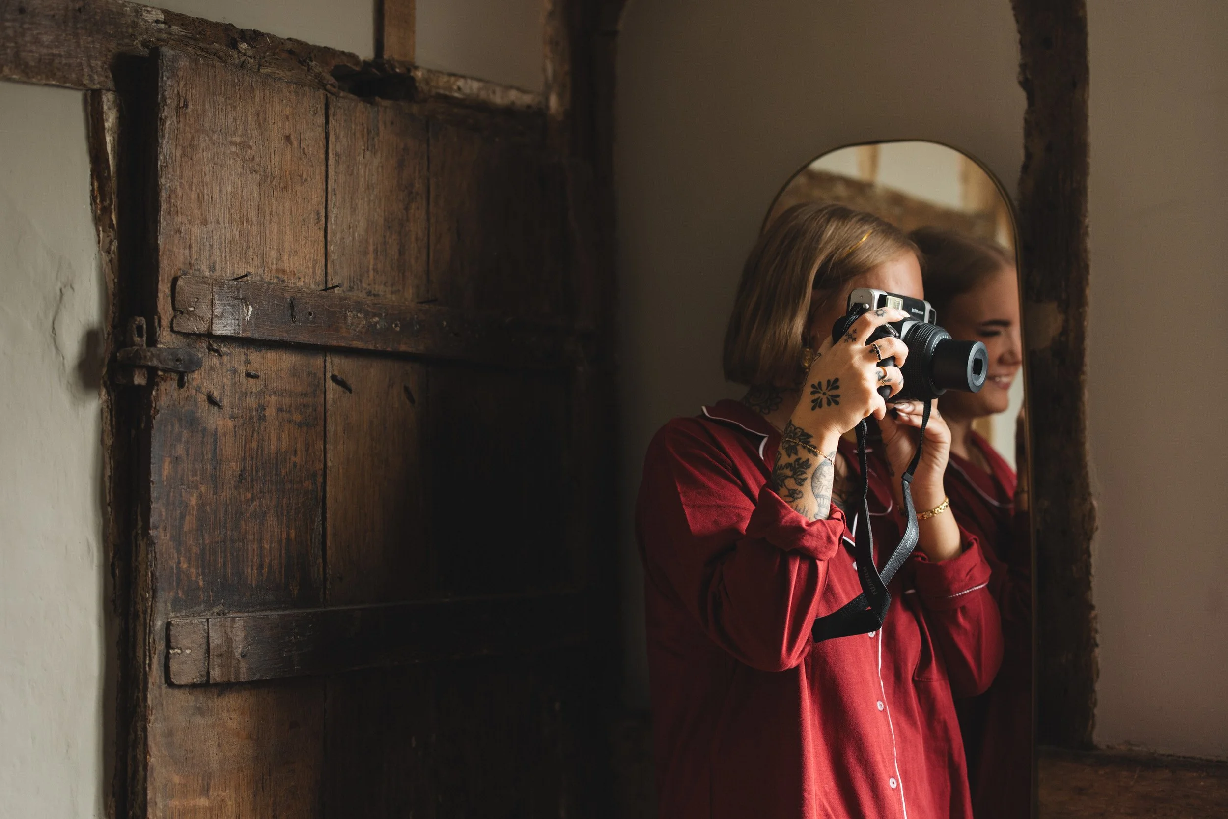 010_the-barns-at-redcoats-hertfordshire-wedding-photography_cat-lane-photo.jpg
