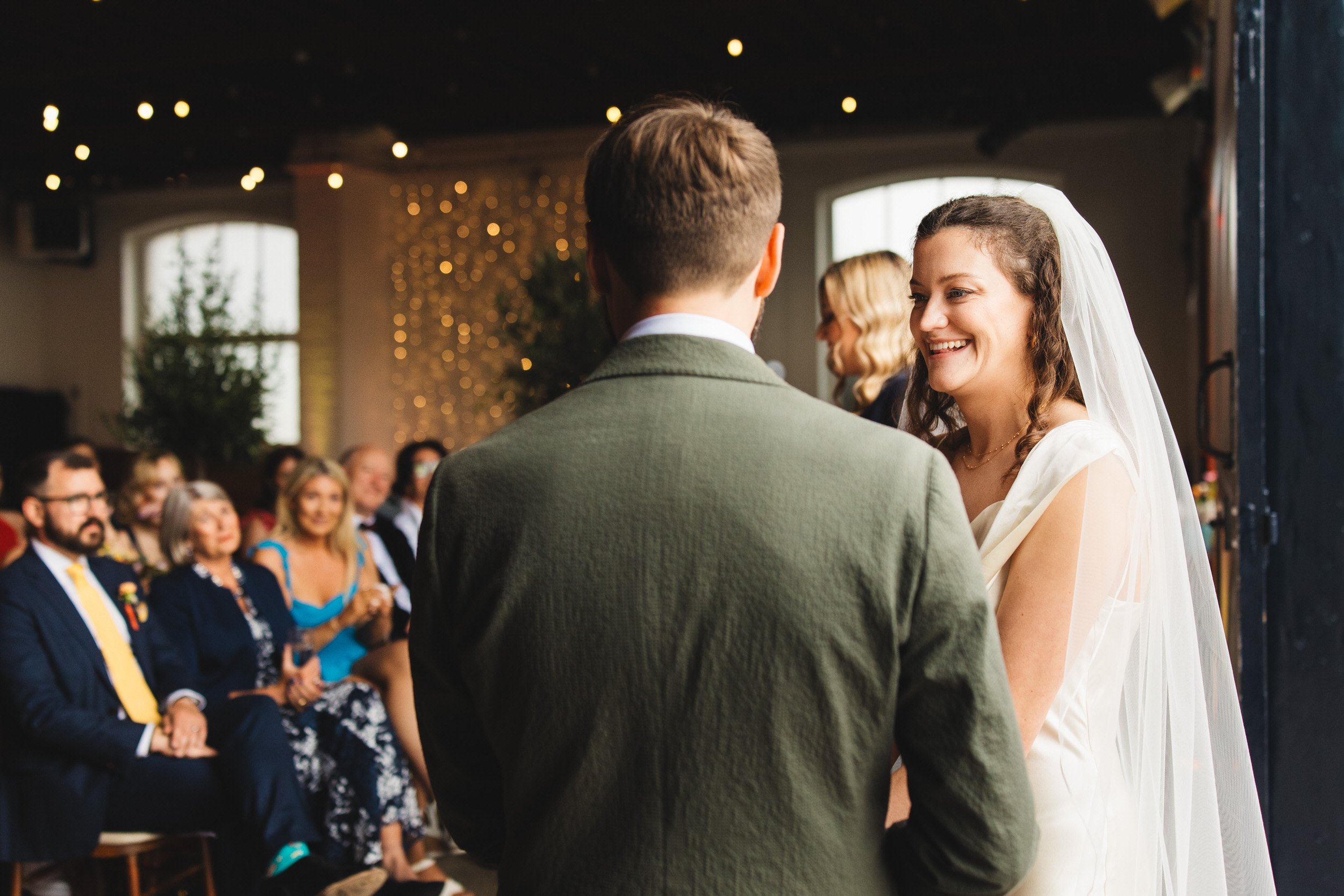 037_trinity-buoy-wharf-wedding-photographer_cat-lane-photo.jpg