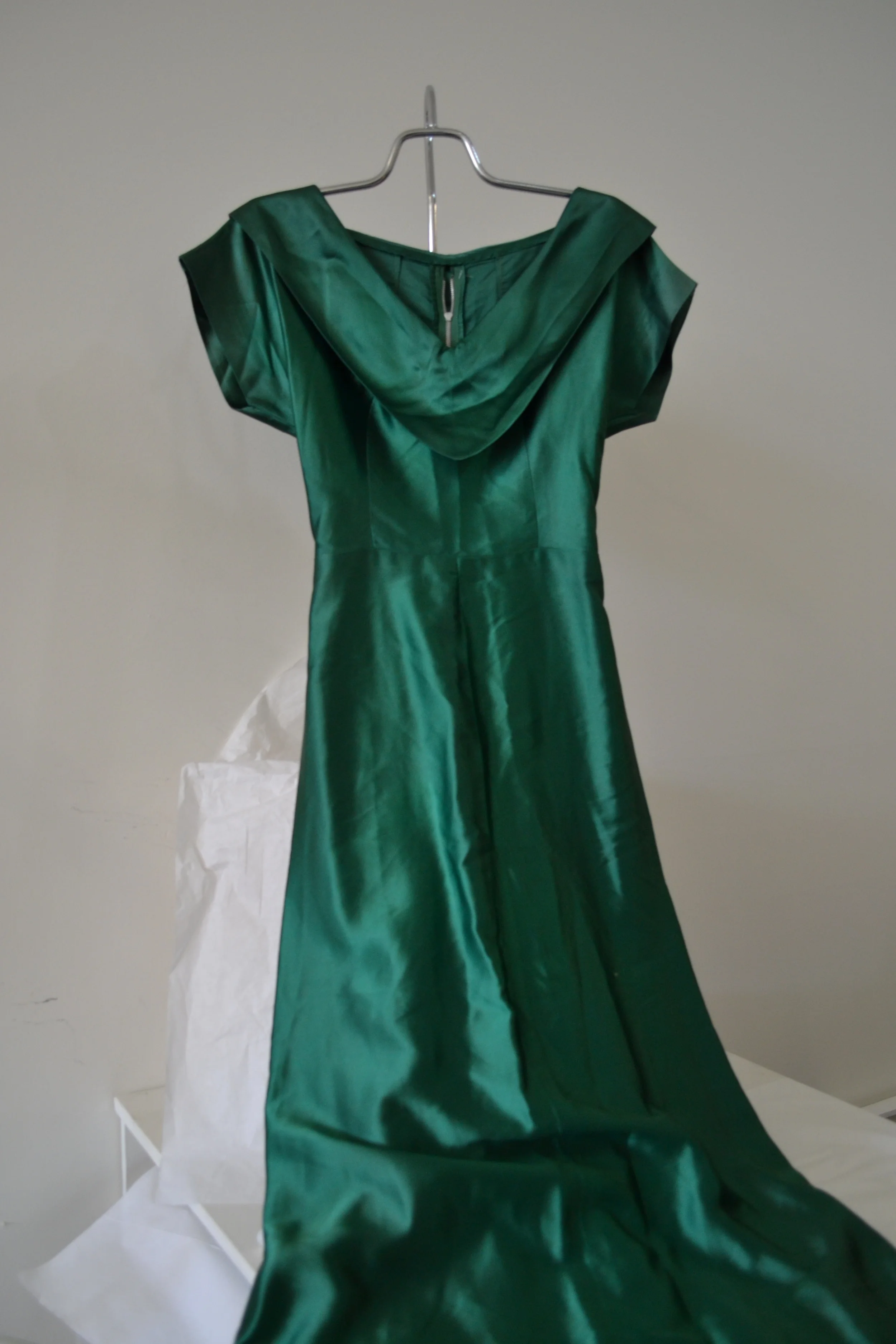 30's silk gown