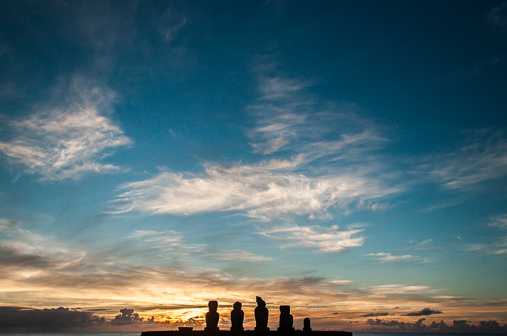 Moai Silouhette