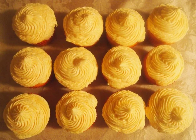 Orange Creamsicle - with similar tasting orange creamsicle buttercream.