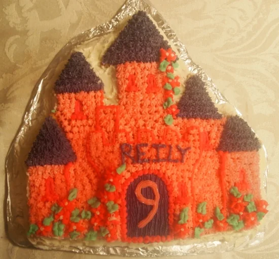 Enchanted Castle - perfect for a little girls’ birthday.