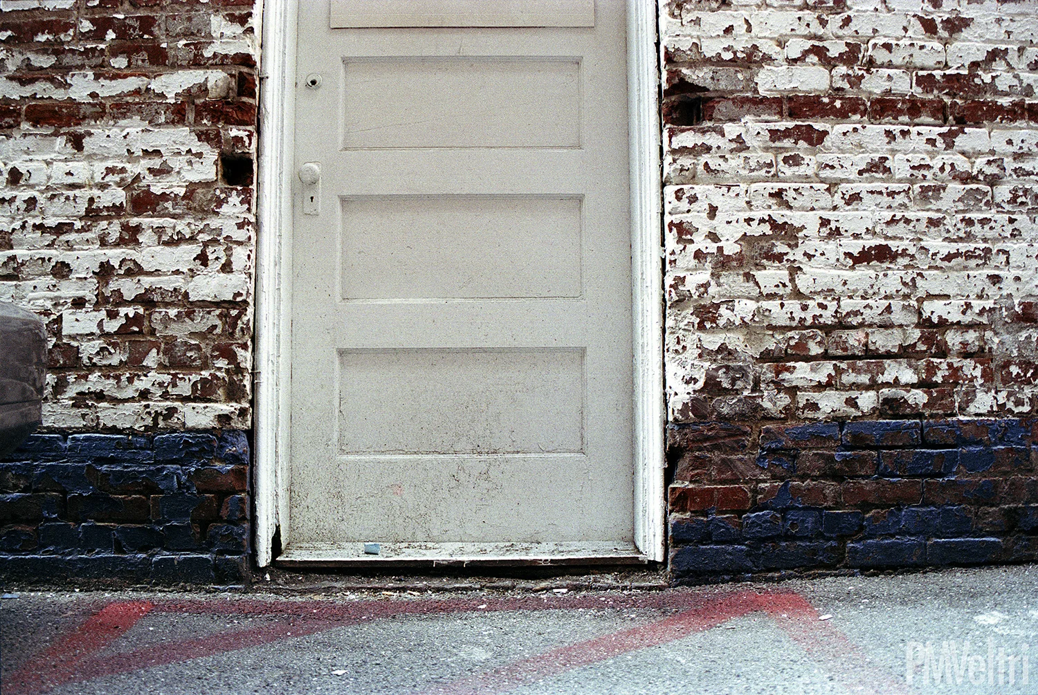 r25-f14.jpg