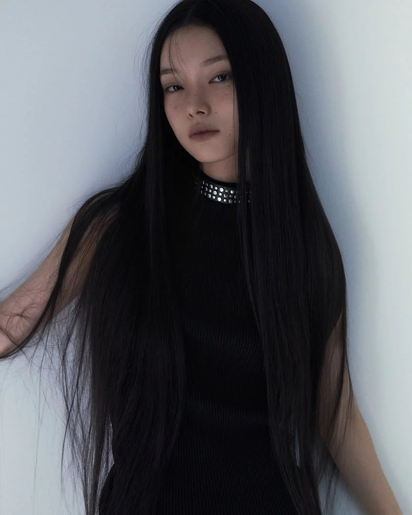 Ludovic de Saint Sernin Zara Leather Chair LE MILE Magazine Chen Zi wears a total look by CFCL and a choker by LUDOVIC DE SAINT SERNIN x ZARA