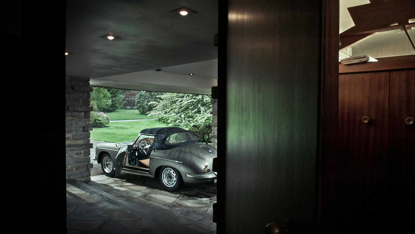 le-mile-magazine-selected_porsche_356_house_of_maximilian_e_hoffman_rye_2018_porsche_ag6.jpg