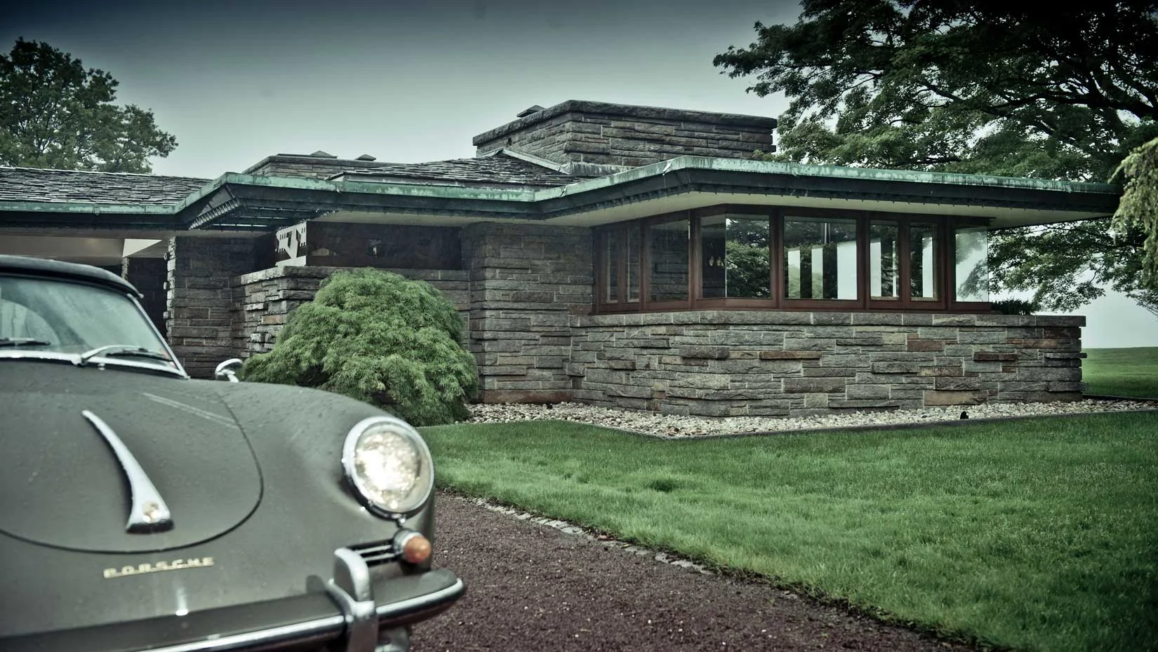 le-mile-magazine-selected_porsche_356_house_of_maximilian_e_hoffman_rye_2018_porsche_ag4.jpg