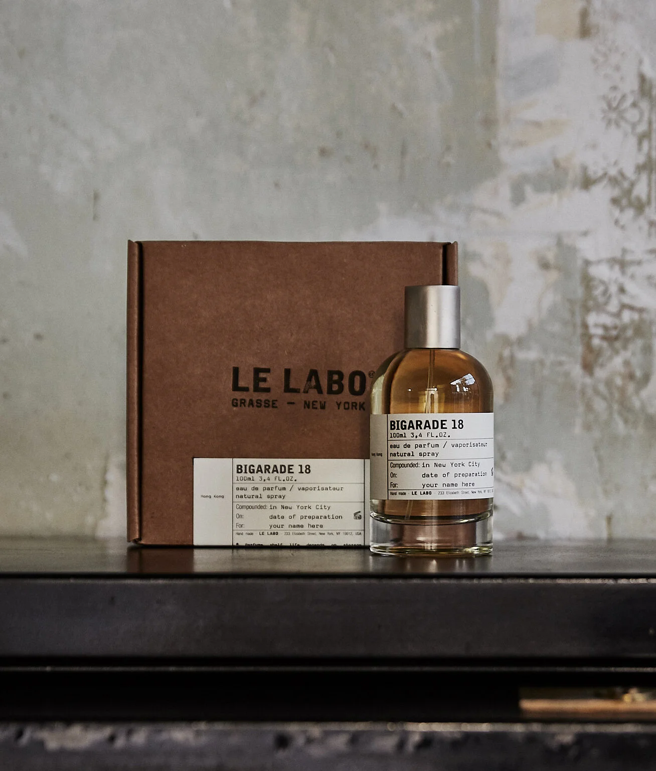 BIGARADE 18,Hong Kong City Exclusive Le Labo _ “Bigarade 18 is a schizophrenic perfume. It’s very classical yet says something about you that really isn't. It’s bright and very powerful, but you can’t seem to breath enough of it in…And it’s simple. You take the best bergamote and neroli petals there are and mix it with the best musks and synthetic ambergris out there, add a drop or two of woods et voila! The resulting tension is like a tug of war between the classical smell of citruses and the warm and transgressive hum of dark notes and woods where there is never a clear winner. Bigarade 18 is rigid yet comfortable, classic yet contemporary, bright yet long-lasting. We dedicate this perfume to Hong Kong, the fragrant bay of old and new, rich with memories for us of classic smells of white florals and citruses mixed with all the discovery and grandeur.”
