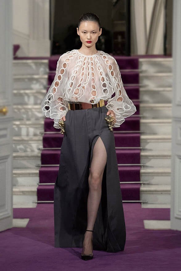 VALENTINO Haute Couture 2024 LE SALON 5.jpg
