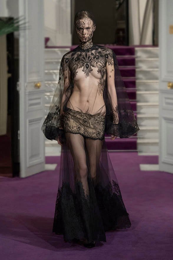 VALENTINO Haute Couture 2024 LE SALON 14.jpg