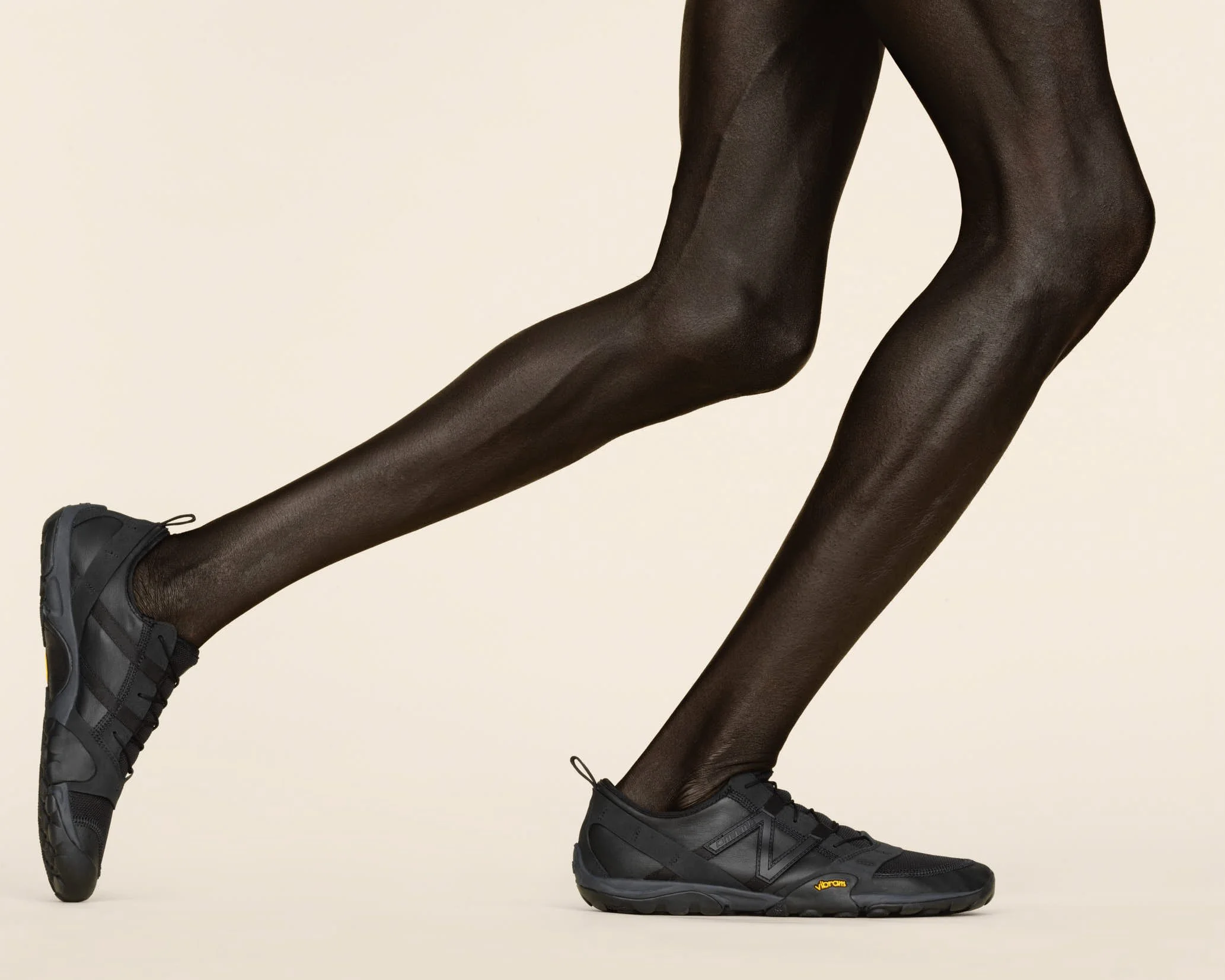 靴 ISSEY MIYAKE New Balance 29cm MT10O - 靴
