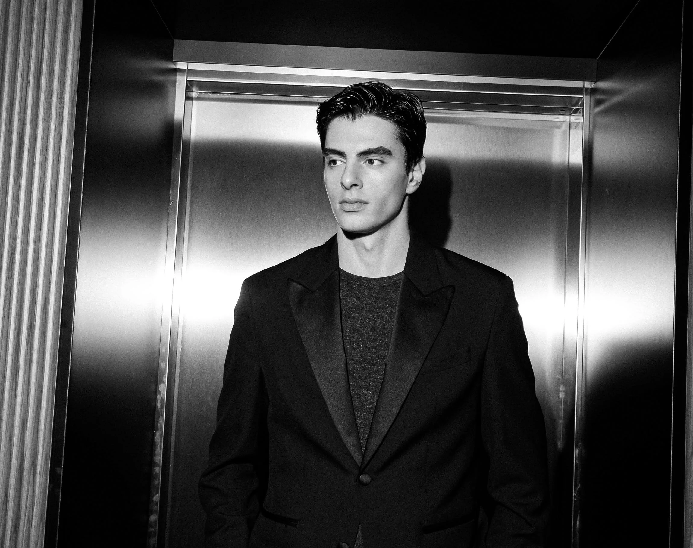 LUCA CONTARTESE from PREMIUM ID AGENCY *Inside Fashion PR