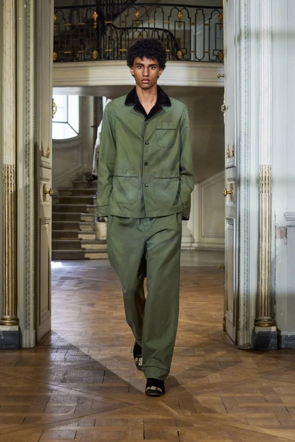 DIOR-SUMMER-2027-COLLECTION-KEYLOOKS-RUNWAY-LE-MILE-Magazine- 2.jpg