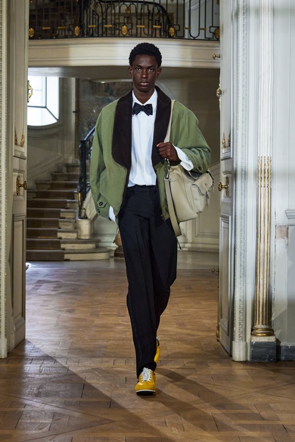 DIOR-SUMMER-2027-COLLECTION-KEYLOOKS-RUNWAY-LE-MILE-Magazine- 19.jpg