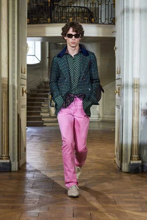 DIOR-SUMMER-2027-COLLECTION-KEYLOOKS-RUNWAY-LE-MILE-Magazine- 23.jpg