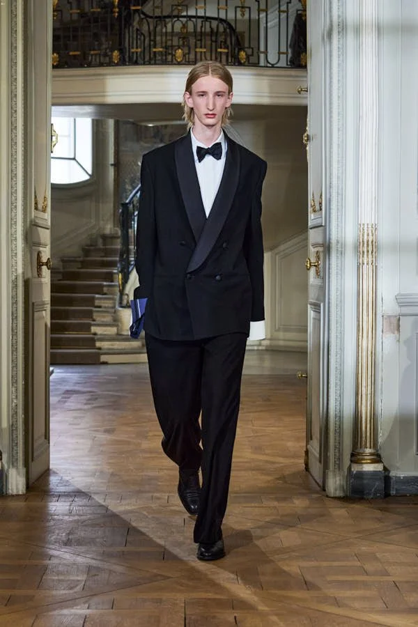 DIOR-SUMMER-2027-COLLECTION-KEYLOOKS-RUNWAY-LE-MILE-Magazine- 25.jpg