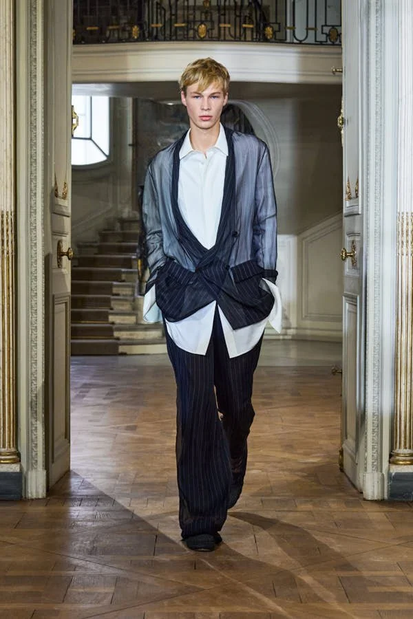 DIOR-SUMMER-2027-COLLECTION-KEYLOOKS-RUNWAY-LE-MILE-Magazine-.jpg