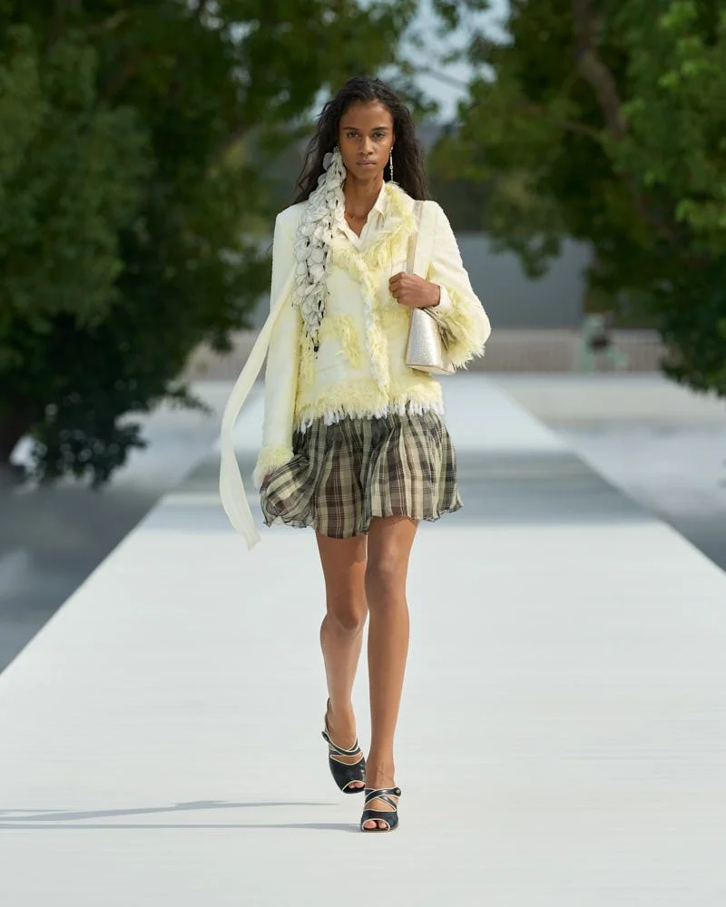 DIOR-Spring-Summer-2027-by-Jonathan-Anderson-Front-Runway-for-LE-MILE-Magazine 1.jpg