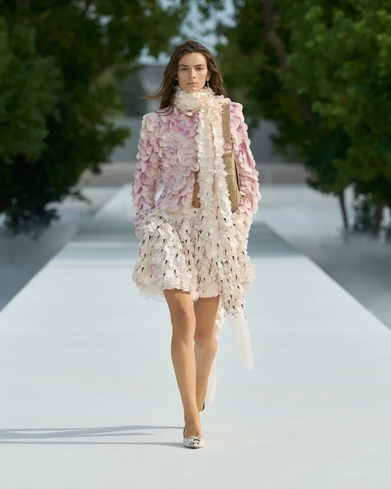 DIOR-Spring-Summer-2027-by-Jonathan-Anderson-Front-Runway-for-LE-MILE-Magazine 2.jpg