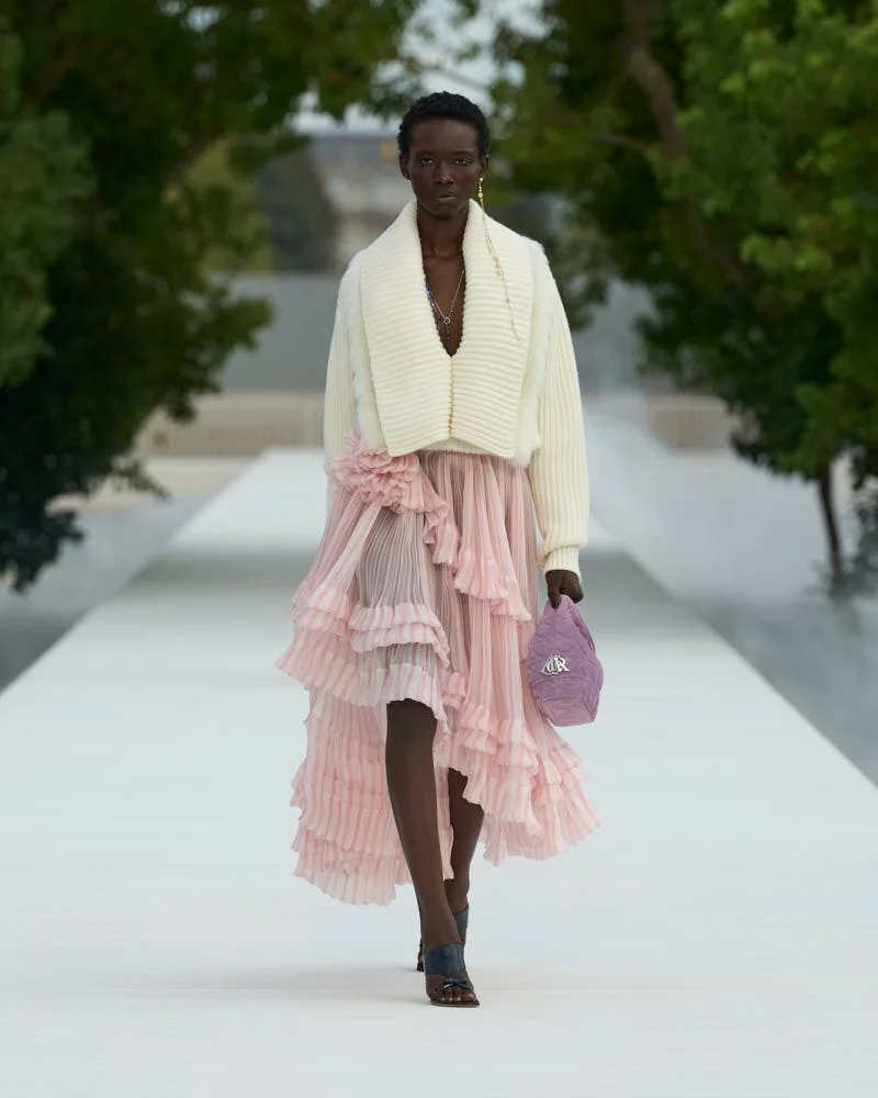 DIOR-Spring-Summer-2027-by-Jonathan-Anderson-Front-Runway-for-LE-MILE-Magazine 13.jpg