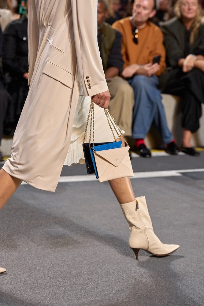 Louis-Vuitton-Womens-Spring-Summer-2027-Show-Collection-for-LE-MILE-Magazine-looks- 20.jpg