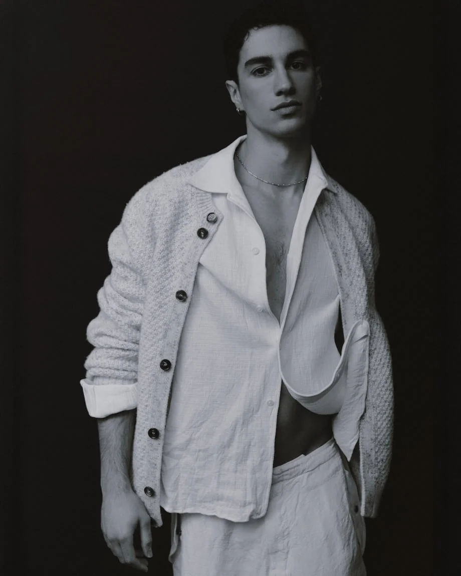 FABIO D'ADDONA for LE MILE Magazine photo by Andrea Cenetiempo wearing a total look by LORO PIANA