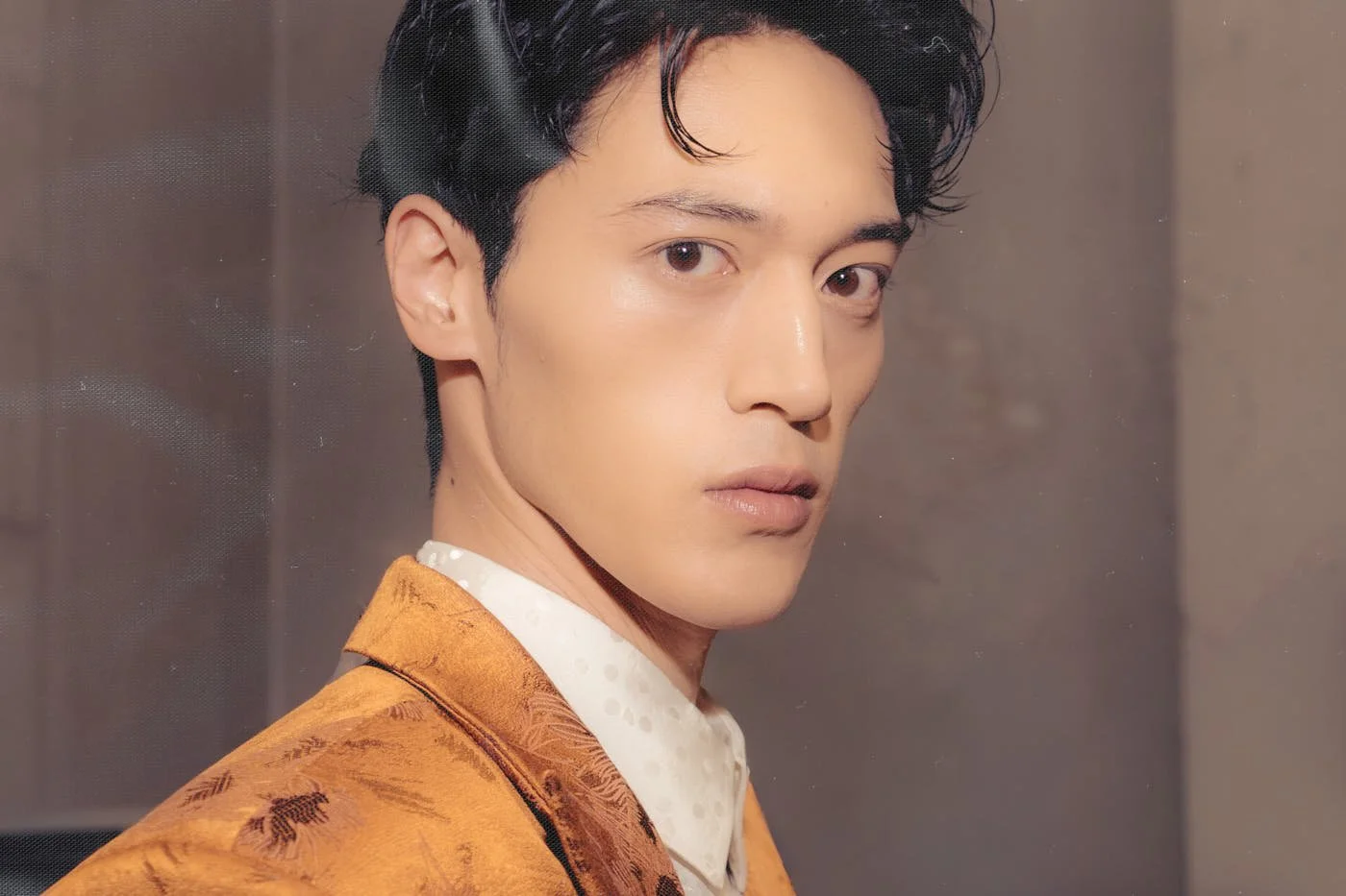 Phan Dang Hoang during MFW SS27 photographed by Marc Haeffner for LE MILE Magazine