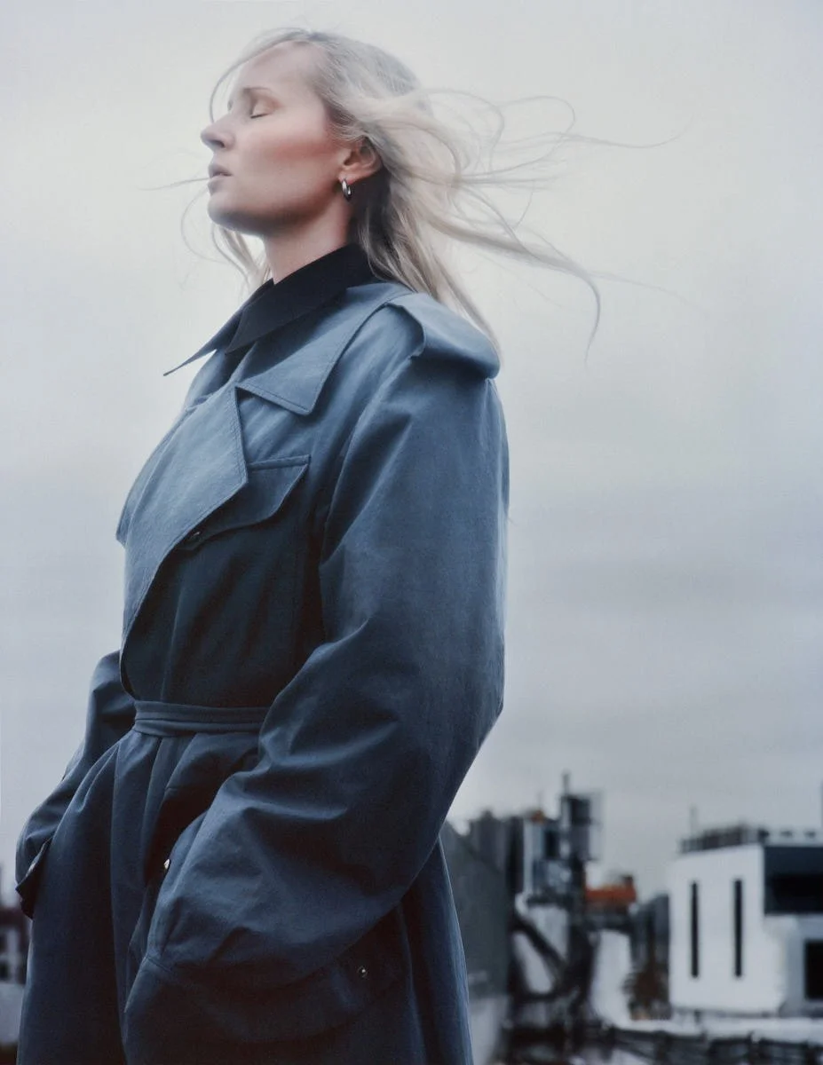 CHARLOTTE DAY WILSON LE MILE Magazine Digital Cover SS26 April Edition Charlotte wears an ASHLEY womens trench by CALVIN KLEIN COLLECTION, a shirt by WANGDA, and earrings by GRISÉ