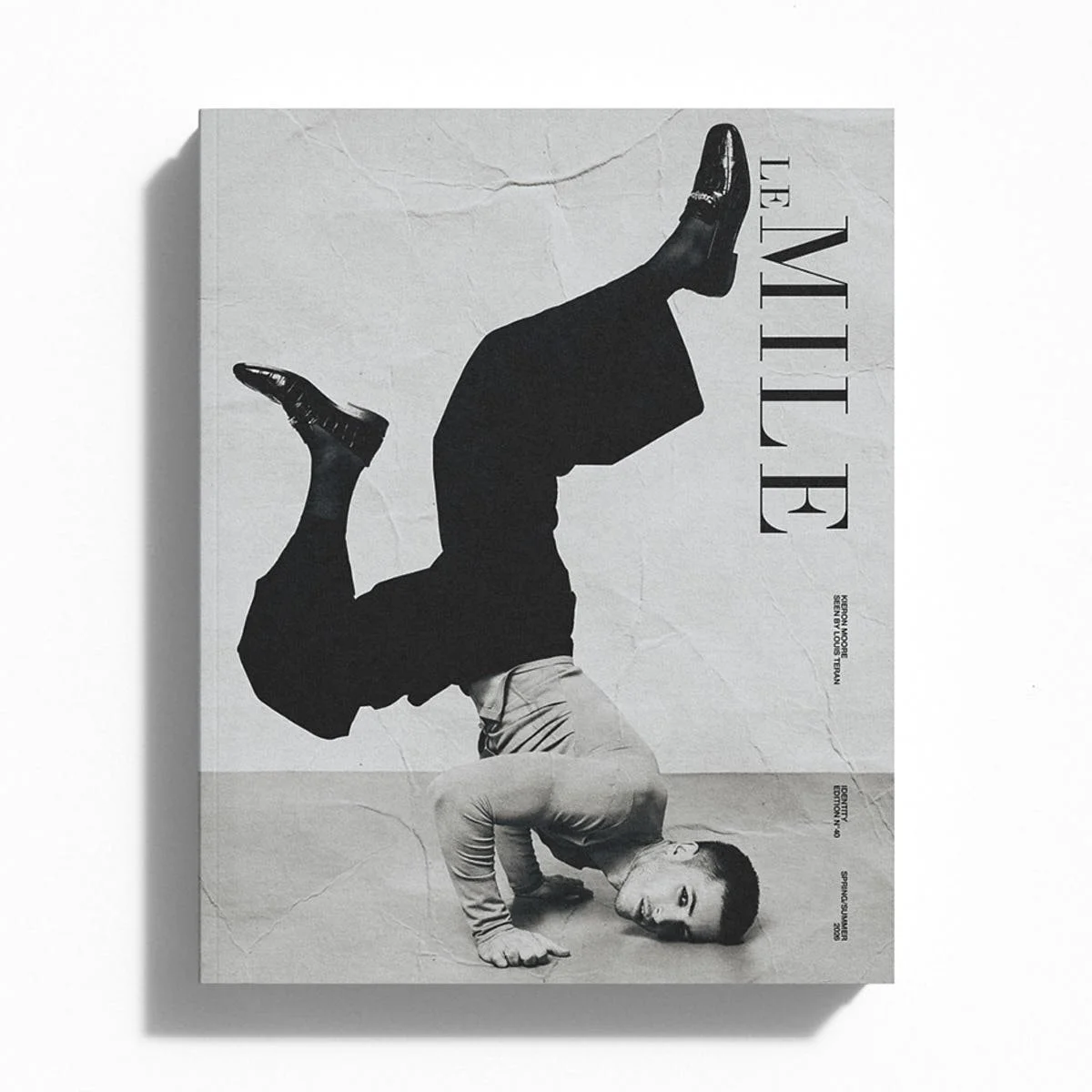 LE-MILE-MAGAZINE-IDENTITY-40-SS26-COVER-KIERON-MOORE.jpg