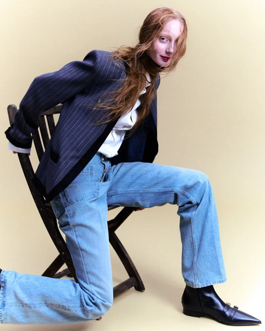 BRYDIE CLEVERINGA LE MILE Magazine SS26 Womenswear Editorial look Brydie wears a total look by VALENTINO