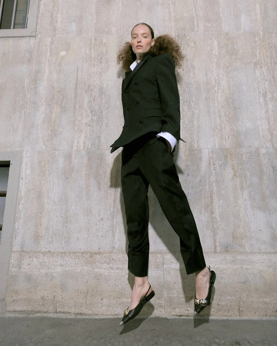 LE MILE Magazine Luisa Schumacher SS26 Editorial Luisa wears blazer by CELINE, shirt by KITON, pants by MANUEL RITZ and shoes by APEPAZZA