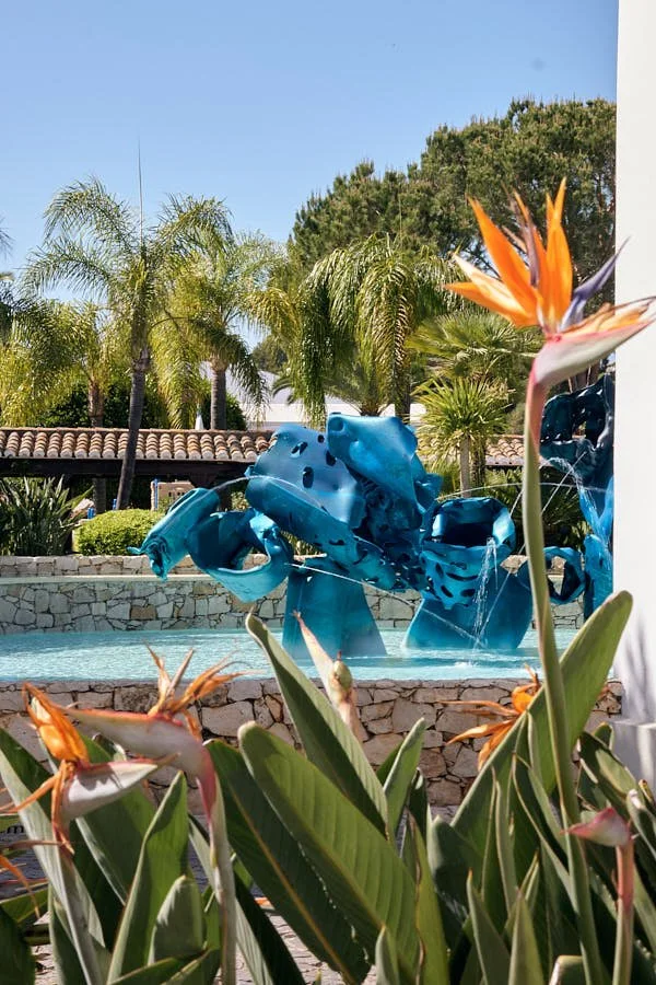 Arne Quinze fountain lupine final Vila Vita Portugal LE MILE Magazine