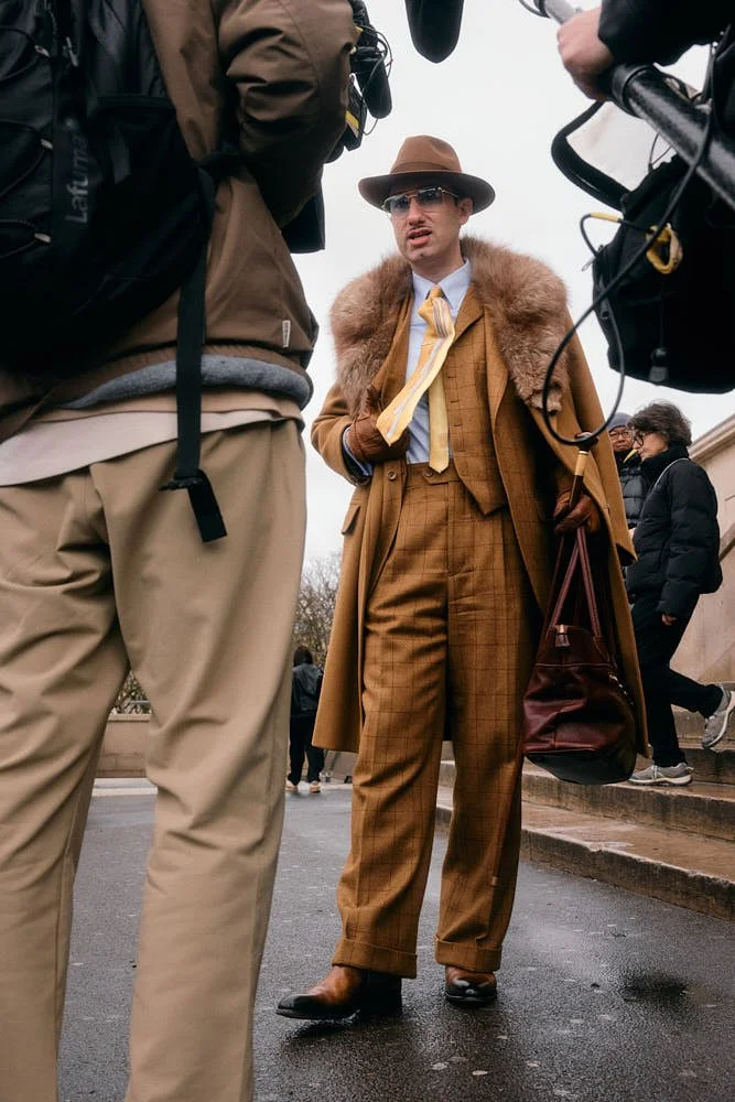 Paris Fashion Week FALL-WINTER 2026 photo Ian Kobylanski LE MILE Magazine lemilestudios JOON.J