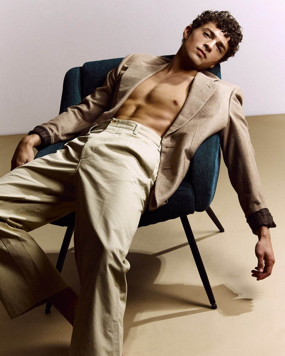 Rory Macleod Dancer Interview with LE MILE Magazine SS26 fashion digital cover Rory wears a total look by LORO PIANA