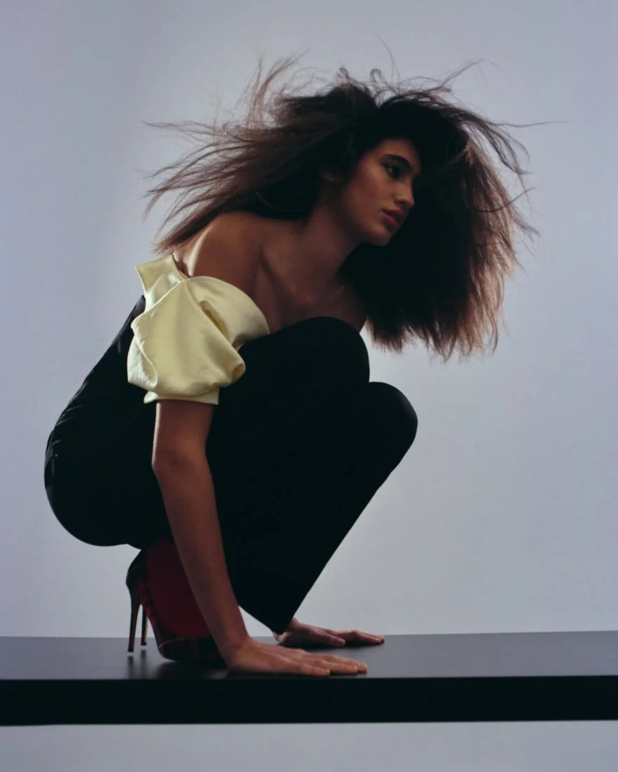 LE MILE Magazine model Mariana Goncalves photo Cosimo Buccolieri SS26 COVER Mariana wears a jumpsuit, shirt and shoes by MCQUEEN, and tights by CALZEDONIA