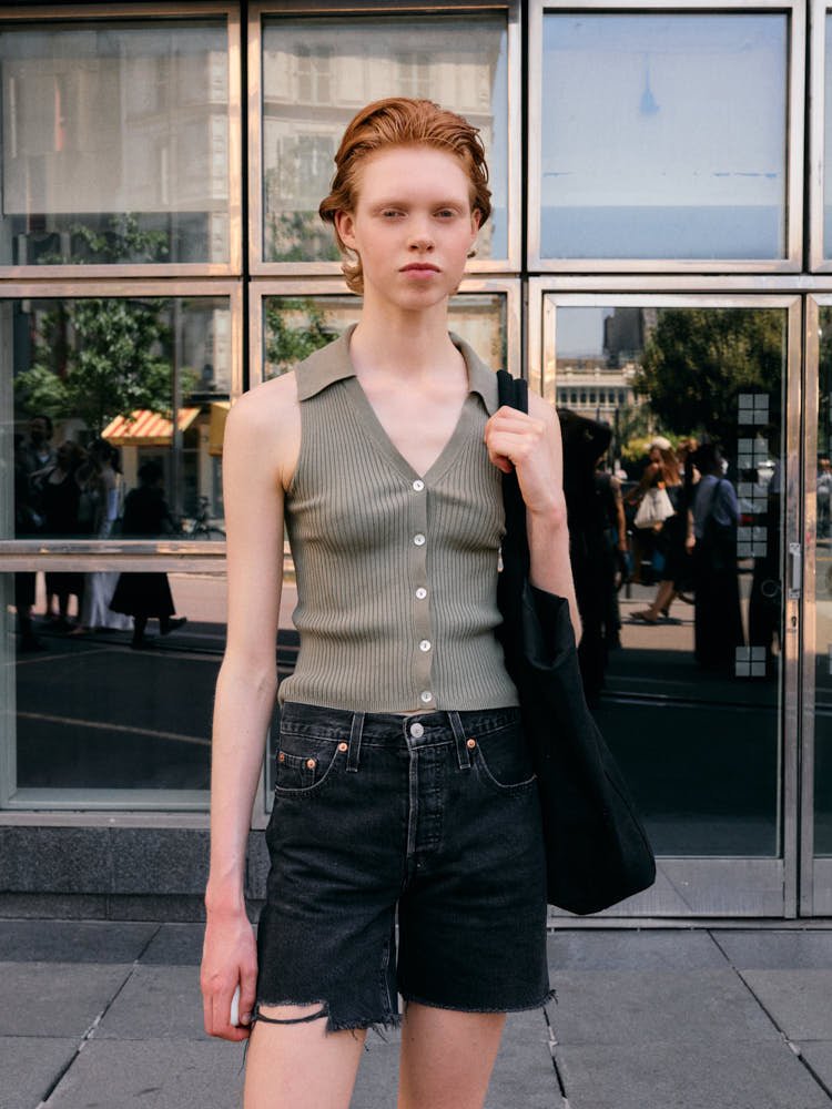Lemaire Paris Fashion Week PFW SS27 Menswear LE MILE Magazine Outside The Show Ian Kobylanski