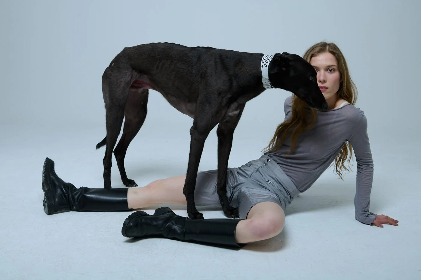 Esra von Kornatzki LE MILE Magazine photo Julian Melzer