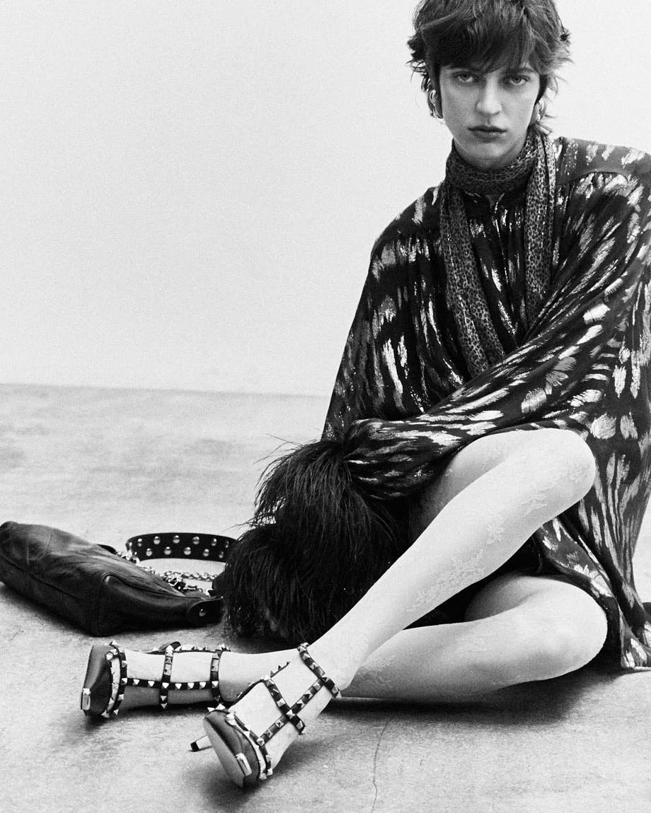 CATERINA DEORDIEVA LE MILE Magazine Antonio Grotti editorial SS26 womenswear Caterina wears total look by VALENTINO