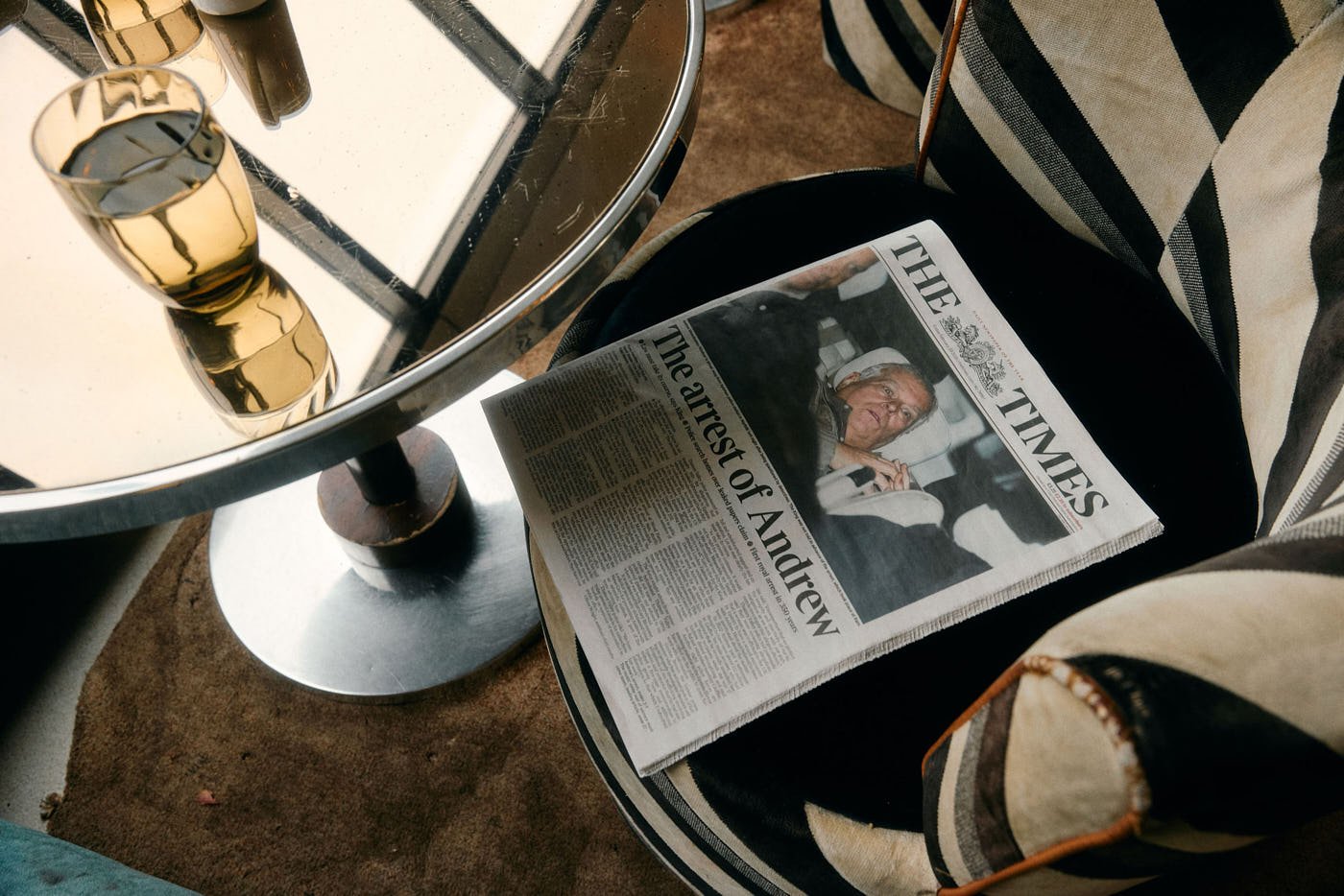 London Fashion Week Street Style LFW AW26 Copyright Ian Kobylanski LE MILE Magazine Outside The Shows The Times Newspaper of The arrest of Andrew Epstein Files